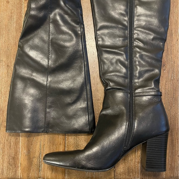 Life Stride Black Knee High Boot Block Heel Pointed Toe Woman’s 8 Stanford Fall - Picture 4 of 8